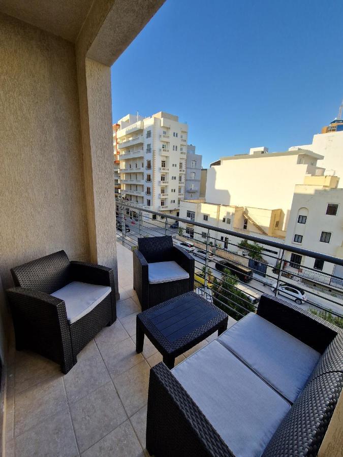 Korzo Suites St. Julian'S Exterior foto